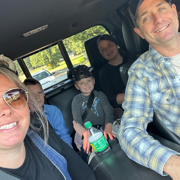 Meet your Posher, Thealeshia - Picture 13 of 16